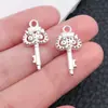 Série Pingente Chave Coração Asas Prata Brilhante Luxo Leve Simples Pingente para Colar DIY Acessórios de Casal Tendência