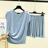 Conjunto feminino de shorts sem mangas com gola V em modal, novo para o verão, top soltinho, tamanho grande, respirável, para ar condicionado, terno de duas peças