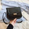 Bolsa Casual Novo Estilo 2025 Feminina Senmeng Combina com Tudo Primavera Retrô Moderna Bolsa Quadrada Pequena Simples Nicho Transversal