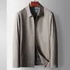 Chaqueta para Hombre Estilo Primavera y Otoño 2025 Solapa Seda de Morera Abrigo Ejecutivo para Profesionales de Negocios y Funcionarios Públicos Jóvenes y de Mediana Edad Chaqueta Casual