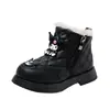 Botas de Neve Femininas 2026 Kuromi Desenho Animado Outono Plus Veludo Aconchegante Espessura Quente Solado Grosso Antiderrapante Infantil Botas Curtas de Algodão Grandes