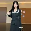 Nuevo vestido tejido elegante de estilo francés con ribete de encaje para mujer, prenda interior de otoño e invierno con conjunto de suéter, vestido largo