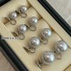 Pendientes de botón S999 Plata Pura Sangre Azul con Luz Fría Iridiscente Perla Blanca Australiana para Mujer Sin Lóbulo Perforado, Pendientes de Clip con un Toque de Lujo de Alta Gama