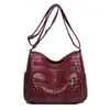 Bolso maternal de un solo hombro, nuevo modelo otoño e invierno 2026, bolso de cuero suave lavado para mujeres de mediana edad, bolso cruzado, bolso de gran capacidad para mujeres de mediana edad y mayores