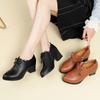 Zapatos de tacón medio para mamá 2023 Primavera Nuevos Zapatos de cuero para mujer Tacón grueso Lazo Zapatos de una sola capa de cuero suave para mujer Zapatos de tacón alto versátiles