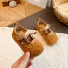 Sapatos de Princesa para Meninas Estilo Primavera e Outono 2026 Sapatos Casuais Rasos para Bebês Sapatos de Treino Alemães Solado Macio Sapatos Individuais Birkenstock Bico Redondo Sapatos de Couro