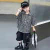 Traje Floral de Verano para Niños 2026 Nuevo Estilo Conjunto de Dos Piezas Elegante y Fresco para Niños Conjunto de Camisa para Niños Pequeños