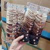3 Tarjetas de pedido banda de goma color marrón leche alta elasticidad combinación sin costuras cuerda para el pelo cubierta de cuero cuerda para el pelo 2 yuanes Tienda Venta al por mayor