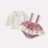 Conjunto de Duas Peças para Menina: Camisa com Gola de Boneca de Renda e Vestido Suspensório com Retalhos Xadrez Bordado de Desenho Animado para Outono