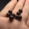 Venta al por mayor de fábrica ébano incrustado plata seda Xiangyun hoja grande sándalo rojo seda plata cuentas sueltas DIY Rey Kong estrella Luna accesorios