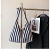 Bolso de lona de rayas verticales estilo coreano para mujer, nuevo bolso de mano sencillo y versátil, bolso de mano de gran capacidad para ir al trabajo, 2024