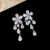 Collar de Cadena para Clavícula con Borla de Gota de Agua y Flor de Zirconia Europea y Americana para Vestido, Sentido de Alta Gama, Exquisito, Nuevo Estilo de Lujo Ligero