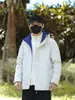 Chaqueta Exterior para Hombre Enbu Otoño/Invierno Chaqueta Cortavientos Tres en Uno para Hombres y Mujeres Traje de Montañismo Conjunto de Dos Piezas para Hombre