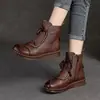 Botines retro planos de cuero suave de moda para mujer, nuevos zapatos casuales antideslizantes de suela blanda forrados de felpa de algodón para mamás, otoño/invierno 2026