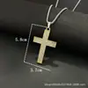 Pendente Redondo de Cabeça de Leão Europeu e Americano Mais Vendido, Personalizado e Ousado, Totalmente Cravejado com Diamantes, Placa Quadrada, Cruz, Guitarra, Colar de Aço Inoxidável