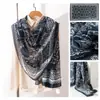 Bufanda Grande con Estampado de Flores Azules y Naranjas para Regalo de Cumpleaños de Mamá, Bufanda Larga Versátil y de Moda para Protección Solar, Chal Cálido y de Protección Solar para Mujeres