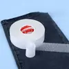O comprimento das pernas da calça pode ser encurtado e as bainhas da calça podem ser alteradas sem costura. O tecido adesivo é durável, portátil e fácil de usar. A fita autoadesiva para encurtar calças não sai.