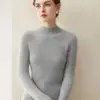 Camiseta básica 100% cachemira pura, nuevo estilo otoño e invierno, cuello semi-alto, corte ajustado, suéter de punto acanalado para mujer