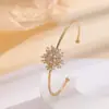 Pulseira de Cobre com Microincrustação de Zircônia Cruzada Mais Vendida para Mulheres Exquisite Brilhante Design de Nicho Acessórios para Pulseiras Fabricante Atacado em Estoque