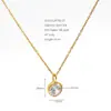 Colar redondo de zircônia em aço inoxidável com diamantes esmeralda e brancos, corrente de clavícula estilo nicho de luxo leve, acessório feminino simples e elegante