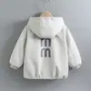 Jaqueta Reversível para Meninas, Estilo Primavera e Outono, Novo Modelo 2026, Casaco Infantil Estiloso, Corta-vento com Capuz para Primavera para Crianças Maiores