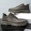 Venta al por mayor Primavera Nuevo Cuero Impermeable Retro Botas Martin Zapatos de Trabajo Zapatos Casuales Moda Versátil Zapatos Transfronterizos Zapatos de Hombre