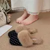Mules Quadradas Retro com Bolinhas para Mulheres 2026 Nova Moda Versátil Pantufas Quentes de Algodão com Forro de Pelúcia