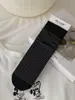 Meias Risca de Giz Retrô Sem Costura Estilo Universitário Coreano Algodão Australiano Meias Femininas Preto Branco Cinza Casual Japonês Meias Largas Listradas Horizontais