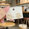 Brincos de Concha Imitação Francesa Série Flores de Luxo Leve para Mulheres Design de Nicho Elegantes de Alta Qualidade Brincos Pétala Super Fada