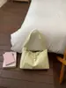 Bolsa de Viaje de Gran Capacidad para Mujer, Nueva Moda Primavera 2026 Versátil Exquisita Bolsa de Hombro con Acabado de Lujo, Bolso de Axila