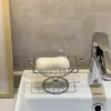 Jabonera de acero inoxidable, ligera y lujosa, con drenaje, no requiere perforación, para uso en baño del hogar, estante para almacenar y exhibir jabón, venta al por mayor de fábrica