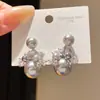 Brincos de Tarraxa com Zircônia e Pérola em Prata Banhada a Ouro Real 14k Levemente Luxuosos de Alto Padrão Exquisitos Versáteis Acessórios de Brinco para o Dia a Dia para Mulheres