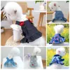 Pet Circle Roupas para Cães e Gatos Coleção Vestido com Bolso Jeans Floral Cão de Porte Pequeno e Médio Vestido com Suspensório Flor Vermelha Pequena