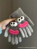Estilo Ins Dibujo Animado Coreano Estrella de Natillas Terciopelo Coral Guantes Cálidos Estudiante Invierno Exterior Ciclismo Guantes de Cinco Dedos