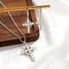 Colar Cruzado Europeu e Americano para Mulheres, Design Personalizado com Zircônia Incrustada, Brincos de Coroa e Cruz, Colar de Corrente Versátil para Clavícula