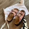 Grapema Mesmo Estilo 2025 Verão Novo Fivela Quadrada Lisa Sola Grossa Sandálias de Praia Birkenstock para Mulheres Ins