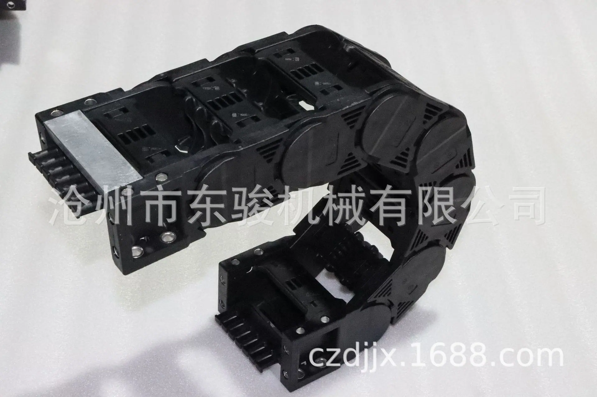 微信图片_20251223173444_331_17.jpg