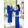 Traje Casual Azul para Mujer Primavera y Otoño 2025 Nuevo Conjunto de Dos Piezas de Alta Gama con Empalme de Encaje Sudadera Pantalones de Pierna Ancha Reductor de Edad