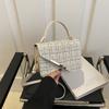 Bolsa de Lã Feminina 2024 Nova Moda Pequena Quadrada Design de Nicho Bolsa de Ombro Elegante Bolsa Feminina