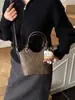 Bolso Cubo Casual Nuevo Otoño 2026 Transfronterizo para Mujer, Bolso de Mano Simple y Elegante, Bolso Cruzado de Hombro de Moda y Tendencia