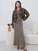 Jaqueta de Couro PU com Lapela Europeia e Americana e Múltiplos Bolsos Feminina Solta com Ombro Caído Curta Retrô Casual Jaqueta de Couro Outerwear