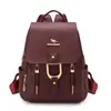Mochila de Cuero Suave Estilo Nuevo 2026 Transfronteriza para Mujer, Gran Capacidad, Moderna y Versátil, Mochila para Viajes de Negocios, Venta al por Mayor de Comercio Exterior
