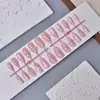 24 Peças de Adesivos de Unhas Acabados Semi-Artesanais com Design de Xadrez Pérola, Unhas em Formato Amêndoa, Cola 3D e Unhas Postiças em Formato de Coração