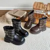 Botas para Niña 2026 Otoño/Invierno Botas tipo Martin para Niños Más Terciopelo Botas Cortas para Niños Medianos y Grandes Estilo Británico Cremallera Lateral Moda Botas Cortas