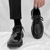 Zapatos de Cuero Estilo Coreano para Hombre, Modernos, Versátiles y Elegantes, Zapatos para Trajes de Hombre, Casual Juvenil Transfronterizos Británicos Negros Pequeños de Cuero