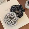 Exquisito y de Moda Scrunchie Floral de Tela, Versátil y Elegante, Lazo para Cola de Caballo de Doble Capa Estilo Tinta, Accesorio para el Cabello para Peinados de Moño