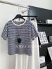 Camiseta de Manga Corta a Rayas con Bordado de Cachorro Estilo Verano 2025 Reductora de Edad para Mujer Estilo Coreano Casual Holgada Camiseta Base Superior