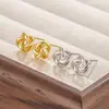 Diseño de Nicho Minimalista Japonés y Coreano Trenzado Retorcido, Retro Francés, Compacto y Exquisito, Estilo Minimalista Hueco Tridimensional Versátil