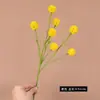 Venda Quente Comércio Exterior Bola Dourada Artificial Dente-de-leão de 7 Cabeças, Crisântemo, Arranjo para Casamento e Decoração de Casa, Flores Artificiais de Plástico