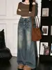 Pantalones vaqueros retro de pierna ancha estilo coreano para mujer, nueva colección otoño/invierno 2026, con bordado, corte holgado, efecto adelgazante y un diseño versátil de pierna recta.